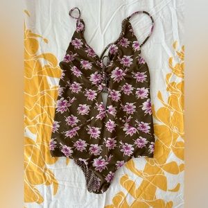 Acacia Kokomo Aloha capsule XL
